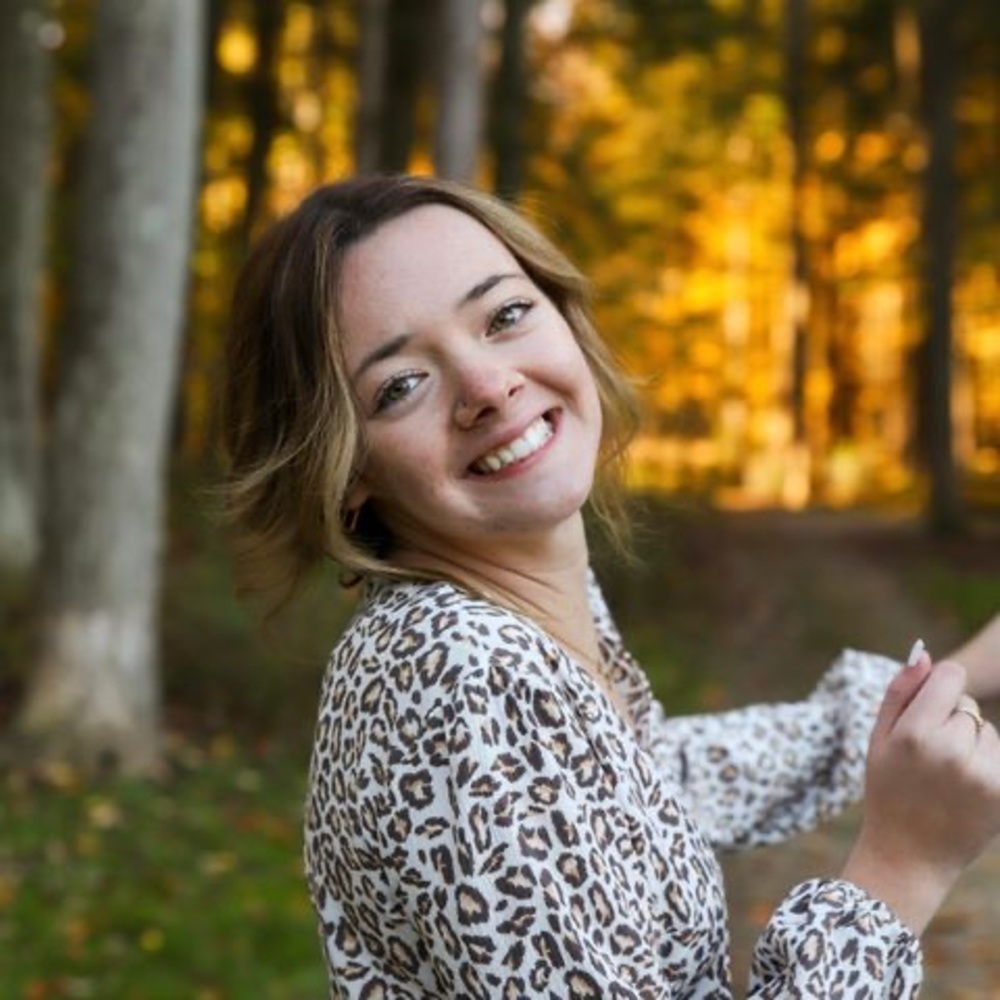 Meet your Posher, Madison